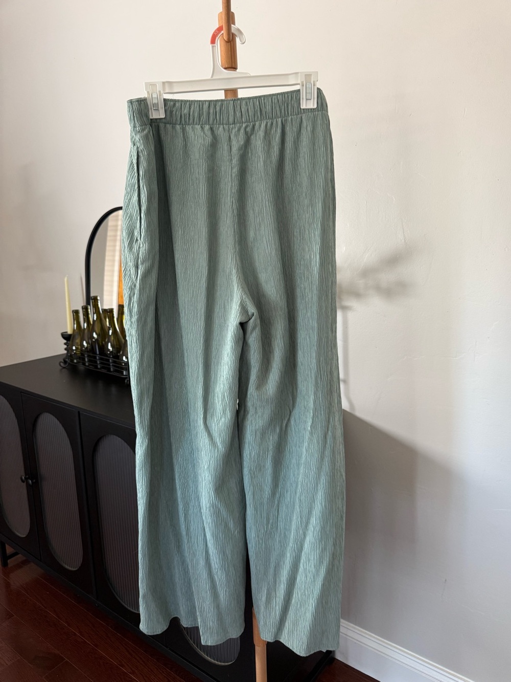 Abercrombie & Fitch Sage Green High Rise Wide Leg Pull On Pants Size Large NWOT - Picture 7 of 9
